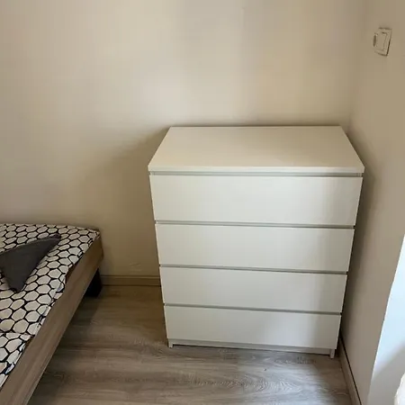 Hostel Piran بيت شباب بيران