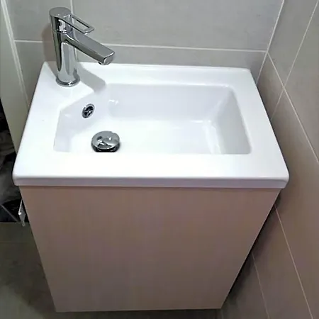 بيت شباب Hostel Piran بيران