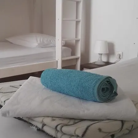 Hostel Piran * بيران