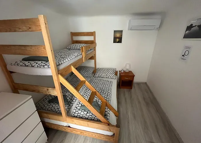 Hostel Piran ホステル