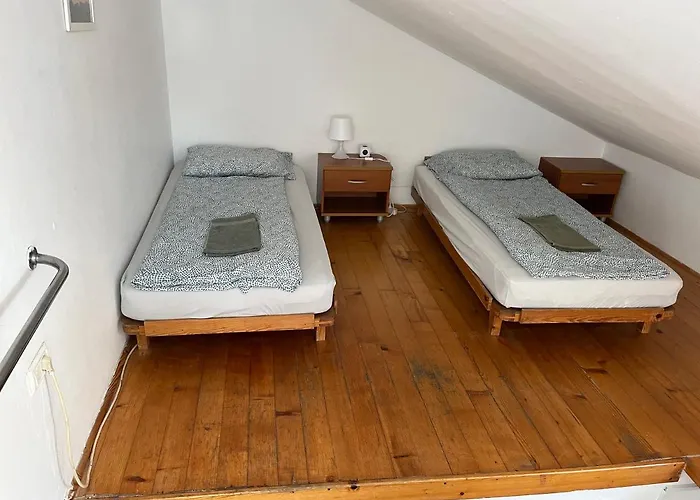 皮兰旅馆 * 皮兰